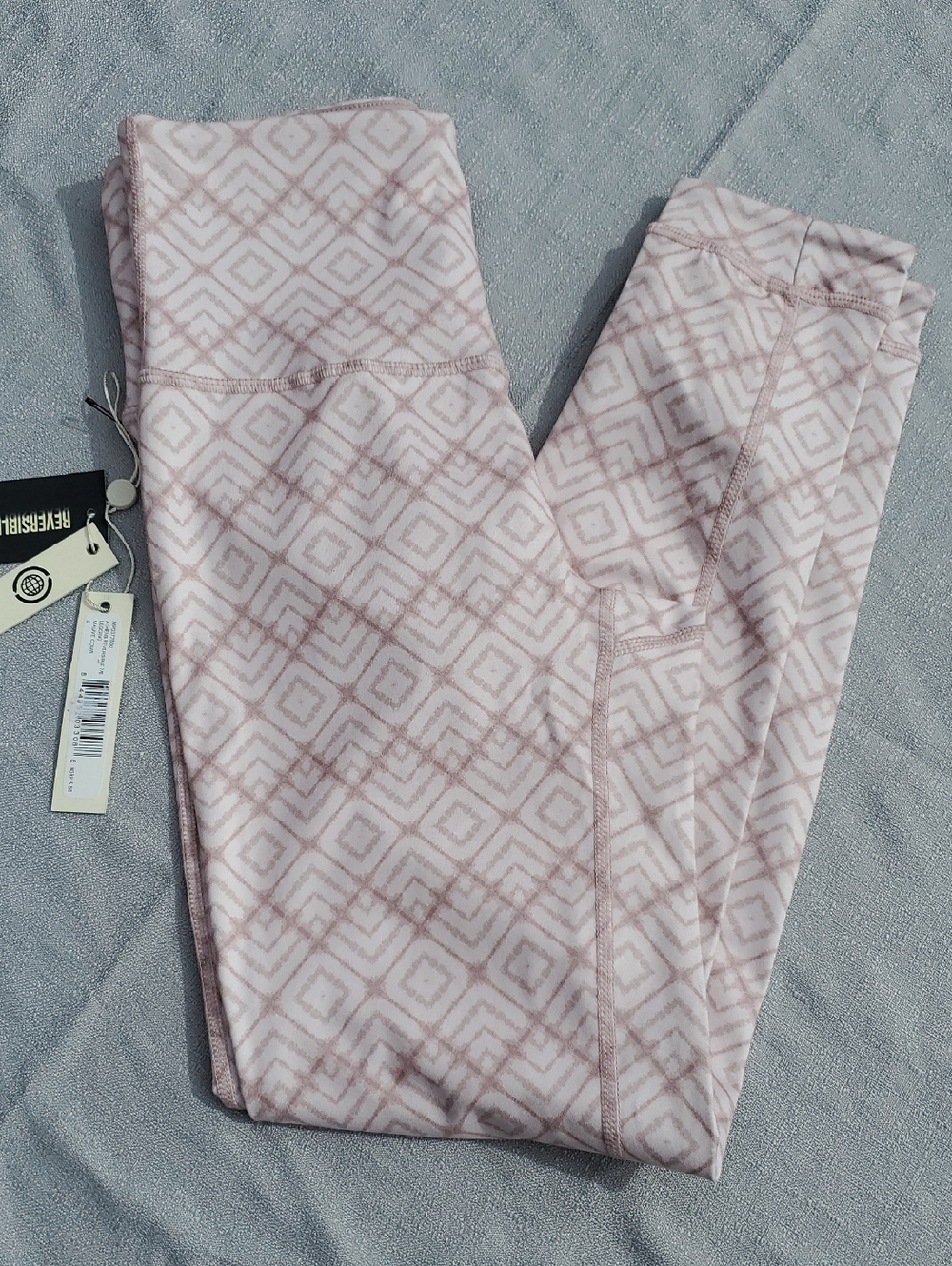 NWT Max Studio Performance , Athens Reversable  Womens Size SM Leggings